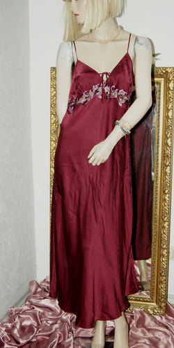 Seidenzartes negligee - negligee, *